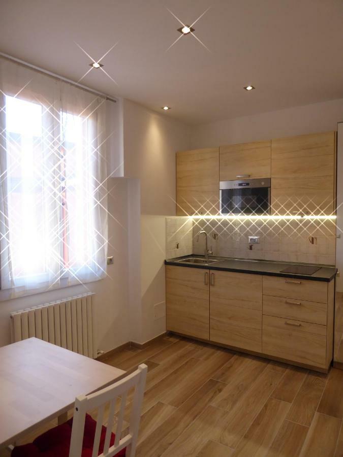 Giudei House Minisuite โบโลญญา ภายนอก รูปภาพ